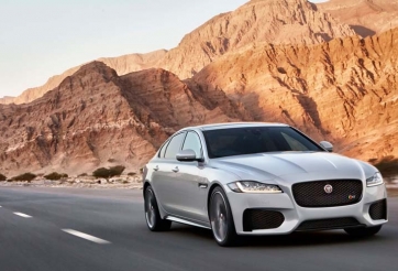 Loạt xe Jaguar mới với giá dưới 1 tỷ đồng