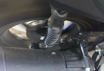 Lò xo xe NVX 155 cong: Yamaha 'chối ngoay ngoảy' lỗi này