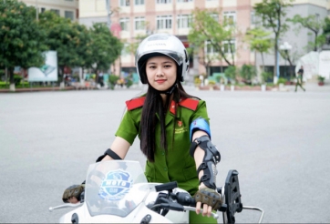 Ngây ngất với nữ cảnh sát xinh đẹp, giỏi võ, mê PKL