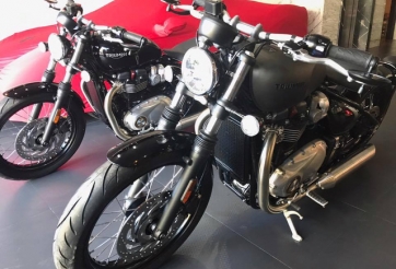 Cường 'Đô-la' vung tiền tỉ để mua hai chiếc xe máy