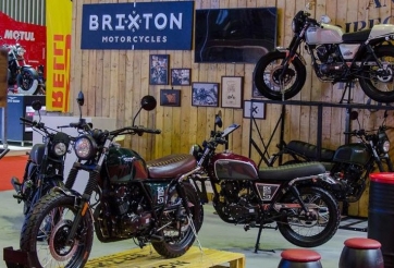 Dưới 55 triệu đồng nên chọn mua xe côn tay nào?