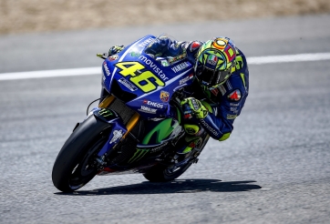 MotoGP 2017 chặng Pháp – Phả lửa vào gáy Rossi
