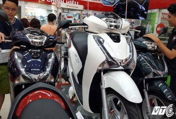 Xe máy Honda đồng loạt giảm giá, bao gồm cả SH