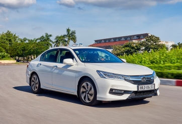 Honda CR-V và Honda Accord vẫn tiếp tục giảm giá sâu