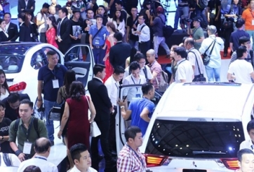 Ô tô tại Việt Nam: Sau bão giảm giá là đến mưa dầm?