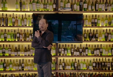 Tỉ phú 'sex toy' bỏ ra gần 50 tỉ đồng mua biển số xe