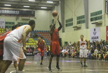 VBA 2017: Thang Long Warriors hủy diệt nhà đương kim vô địch