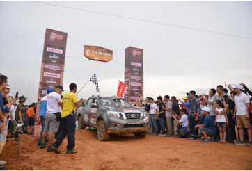 Nissan Navara_Vua bán tải tại Giải đua xe Ô tô Địa Hình 2017