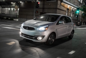 Mitsubishi Mirage & Attrage 2018 giá từ 304 triệu đồng