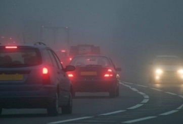 Kỹ năng lái xe ô tô an toàn trong điều kiện sương mù