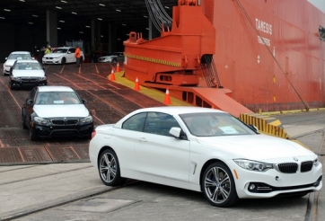 Lô xe BMW từng bị ngừng thông quan bỗng được rao bán siêu rẻ