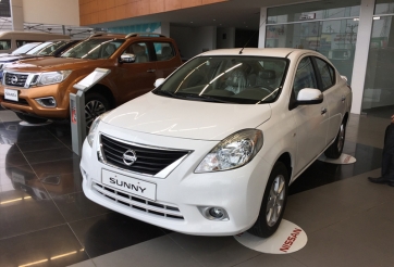 Ô tô Nissan giảm còn hơn 400 triệu, sedan hạng nhỏ rẻ nhất