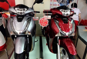 Cận Tết, xe máy bị 'làm giá' vô tội vạ