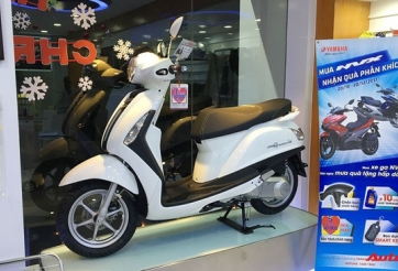 Cuối năm, giá xe tay ga biến động khó lường tại Việt Nam