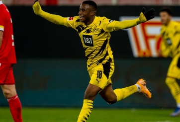 Youssoufa Moukoko: Anh hùng xuất thiếu niên