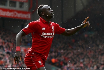 VIDEO: Mane trừng phạt sai lầm hàng thủ Burnley