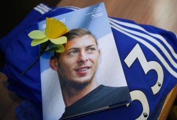 Cardiff tung bằng chứng không trả phí chuyển nhượng Sala