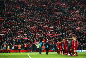 VIDEO: Liverpool ăn mừng chiến thắng ngoạn mục trước Barca