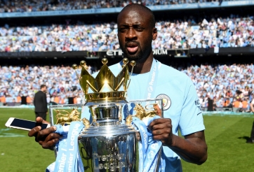 NÓNG: Yaya Toure chính thức giải nghệ ở tuổi 35