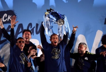 VIDEO: Man City tổ chức lễ ăn mừng chức vô địch NHA 2018/19