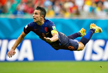 VIDEO: Chiêm ngưỡng bàn thắng đẹp nhất sự nghiệp của Van Persie