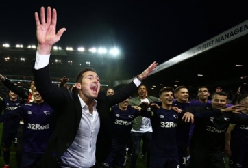 Ngược dòng kịch tính, Derby County tiến gần hơn tới Ngoại hạng Anh