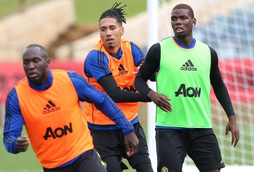 MU tăng cường 3 'viện binh' cho chuyến du đấu tại Singapore