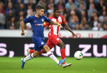 Tân binh lập cú đúp, Chelsea đánh bại đối thủ trong trận đấu 8 bàn thắng