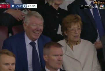 Sir Alex cười khoái chí khi chứng kiến MU nhấn chìm Chelsea