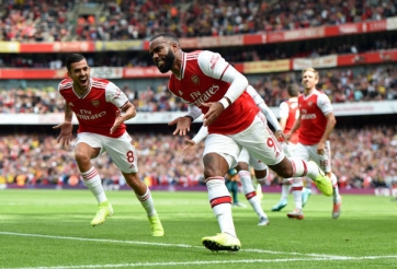'Song sát' lập công, Arsenal tạm chiếm ngôi đầu Ngoại hạng Anh