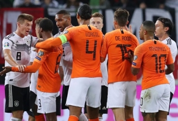 Hà Lan ngược dòng đánh bại Đức trong 'bữa tiệc' 6 bàn thắng