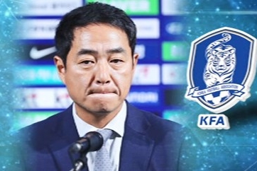 HLV trưởng ĐT nữ Hàn Quốc từ chức vì cáo buộc tấn công tình dục cầu thủ