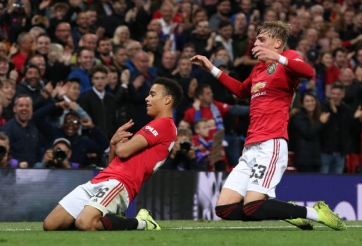 MU vất vả đánh bại đội bóng 'tí hon' trên chấm luân lưu cân não