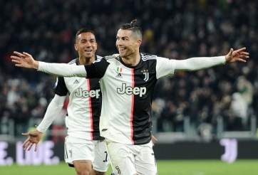 HLV Sarri: 'Ronaldo có thể giải quyết 100 vấn đề ở Juventus'