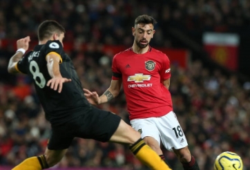 Tân binh 'bom tấn' ra mắt, MU vẫn bất lực trước Bầy sói