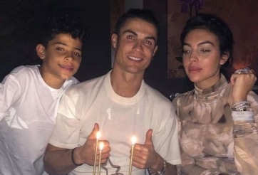 Ronaldo: 'Tôi mới chỉ 25 tuổi thôi'