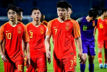 Cầu thủ Trung Quốc cầu cứu vì đội bóng chủ quản bị phá sản