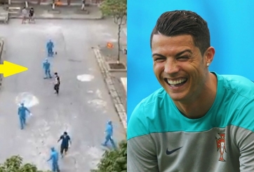 HÀI HƯỚC: Mặc đồ bảo hộ đá bóng tại Việt Nam giữa thời COVID-19