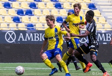 Đội bóng cũ của Công Phượng kết thúc mùa giải sớm vì COVID-19