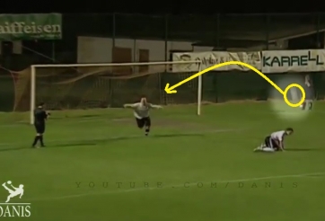 VIDEO: Thủ môn 'quẩy sớm' khi bắt penalty và cái kết đắng lòng