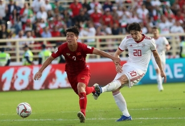 VIDEO: 'Hung thần' Việt Nam thi triển kỹ thuật cá nhân siêu đẳng