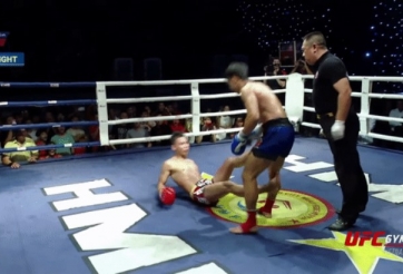 'Độc cô cầu bại' Việt Nam xuất sắc đánh bại võ sĩ Thái Lan