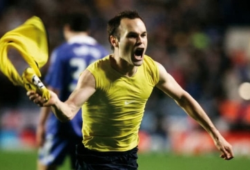 VIDEO: Siêu phẩm 'quý hơn vàng' của Iniesta vào lưới Chelsea