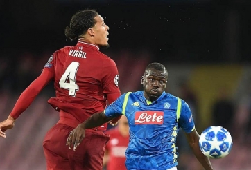 Liverpool 'đại chiến' MU vì trung vệ xuất sắc nhất Serie A