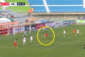 VIDEO: Siêu phẩm đánh gót điệu nghệ tại giải Hàn Quốc