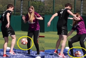 VIDEO: Cầu thủ dùng kỹ thuật 'xỏ háng' biến bạn gái xinh đẹp thành trò hề