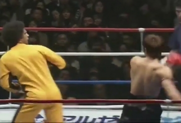 Truyền nhân của Lý Tiểu Long bị võ sĩ MMA hạ gục chóng vánh