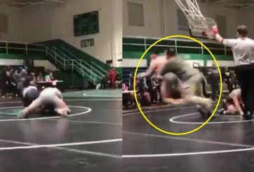 Con trai bị hạ gục, cha 'liều mạng' lao vào tấn công đối thủ