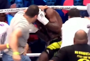 VIDEO: Thắng nhờ đánh lén, võ sĩ bị CĐV lao lên đánh 'hội đồng'