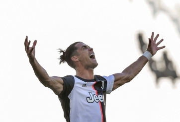 Ronaldo nổ súng, Juventus thua ngược trong 'bữa tiệc' 6 bàn thắng